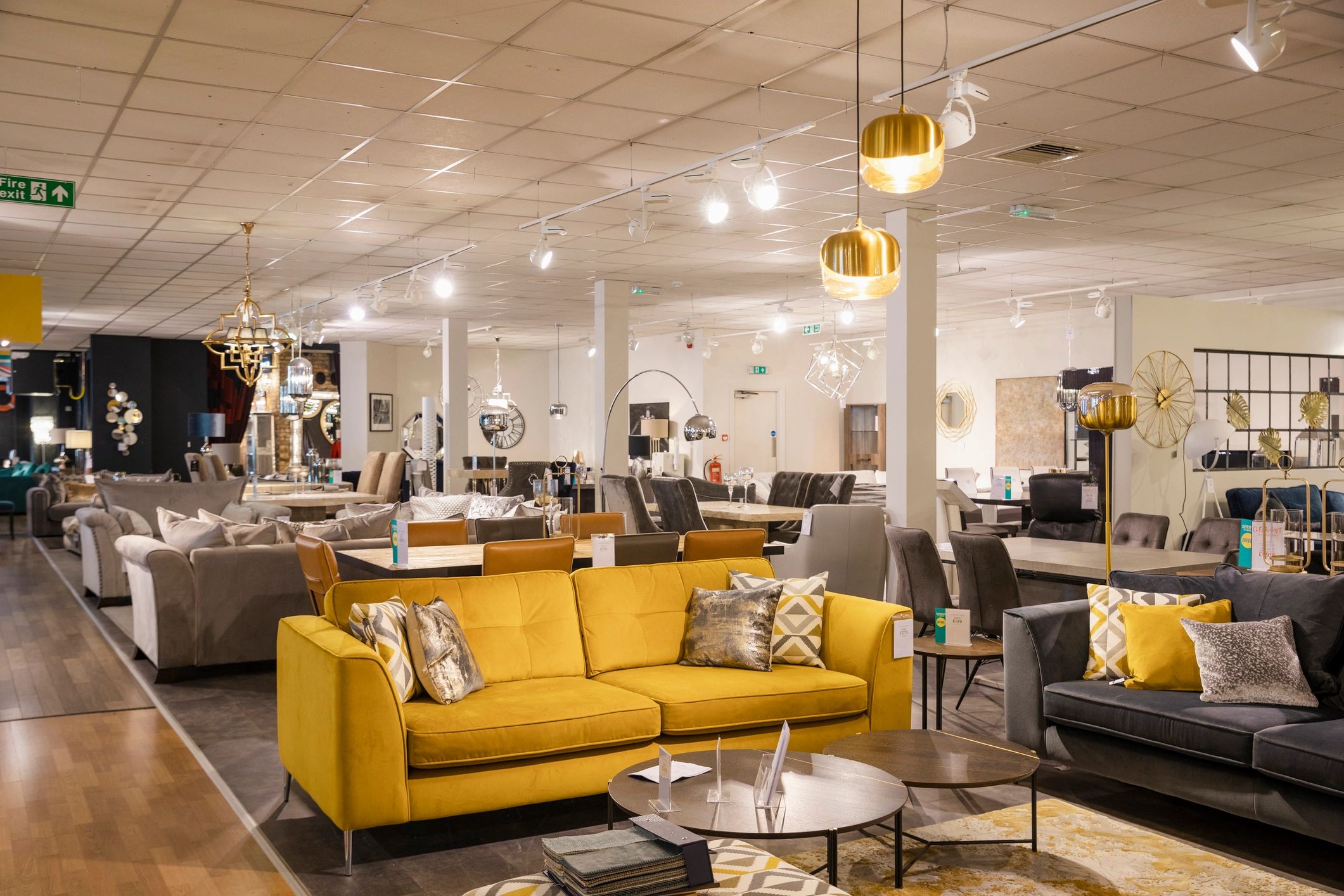 Interior retail display environment representing indoor banner applications
